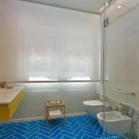 La Casa Di Joy -Luxury Suites Couette-café